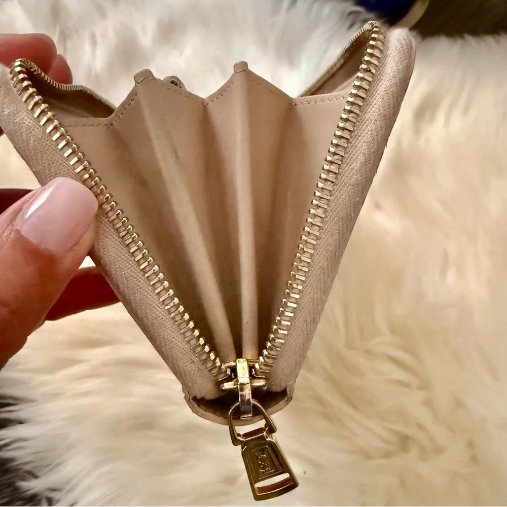 YSL Beige Patent Leather Continental Zip Around Wallet - Picture 5 of 15
